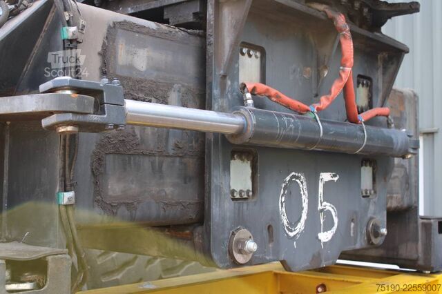 Reachstacker Kalmar DRF 450-65 A 5 X WITH MAGNET
