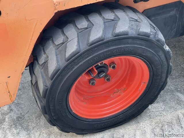 Loader Bobcat S 70