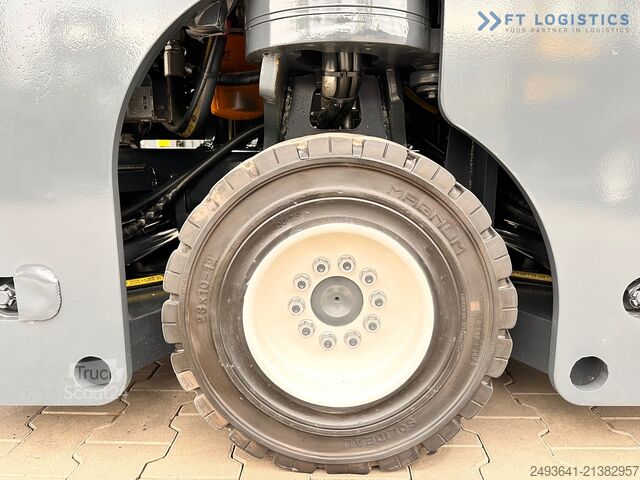 Carretilla elevadora de 4 vías Combilift C3000 / 4100 MM / 3 TONS / LPG /LIKE NEW