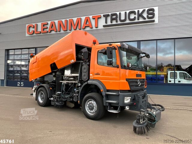 пътна метачка машина Mercedes-Benz Actros 1829 4x4 Bucher Cityfant 60 Links en rec...