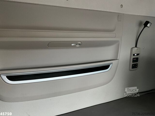 Standart-SZM DAF FTG XF 530 6x2 Euro 6 ZF Intarder Kiphydrauliek