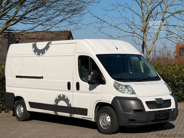 Aukštas mikroautobusas PEUGEOT Boxer 3.0 HDiF Maxi Klima Ahk Motor in Notlauf