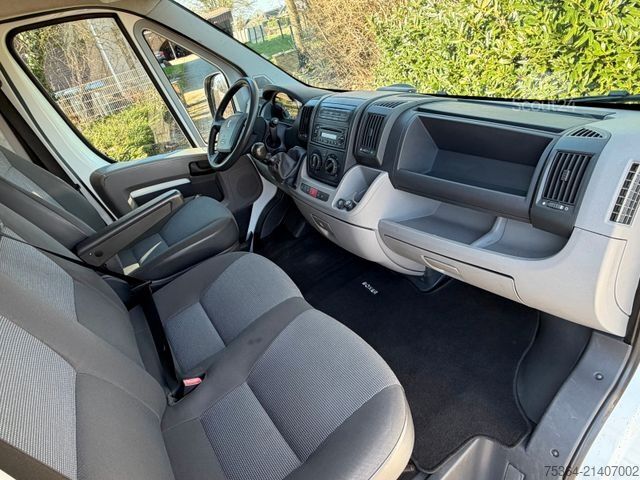 Aukštas mikroautobusas PEUGEOT Boxer 3.0 HDiF Maxi Klima Ahk Motor in Notlauf