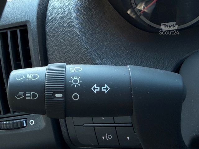 Aukštas mikroautobusas PEUGEOT Boxer 3.0 HDiF Maxi Klima Ahk Motor in Notlauf