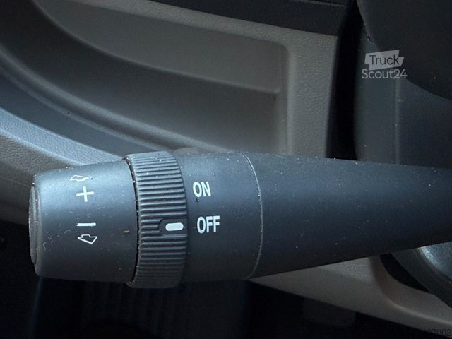 Aukštas mikroautobusas PEUGEOT Boxer 3.0 HDiF Maxi Klima Ahk Motor in Notlauf