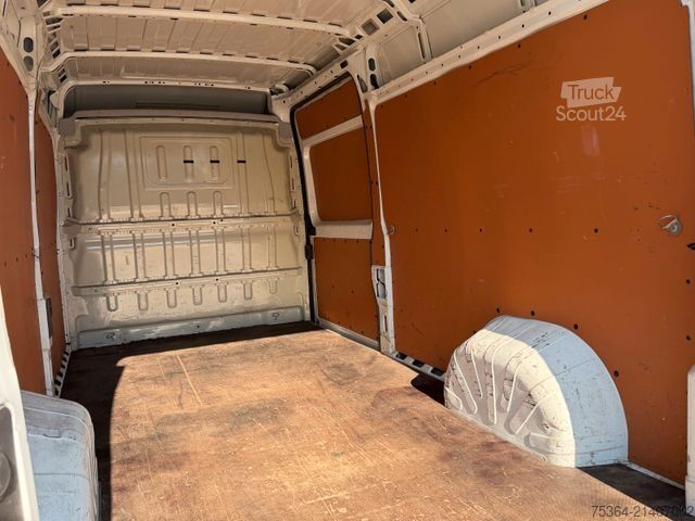 Aukštas mikroautobusas PEUGEOT Boxer 3.0 HDiF Maxi Klima Ahk Motor in Notlauf