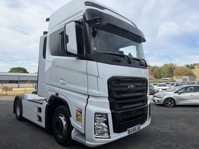 Standartinis vilkikas Ford F-500