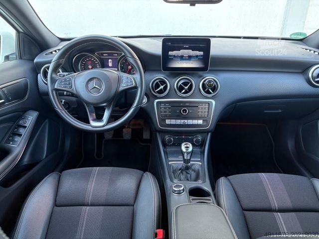 Van MERCEDES-BENZ A 180 BlueEfficiency, Sitzheizung, Tempomat, LED