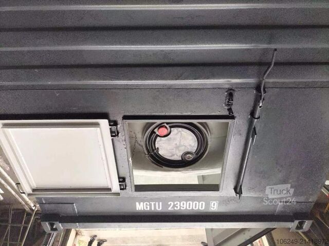 Tankcontainer  Tankontainer 20-Fuß mit 25.700 L Kessel