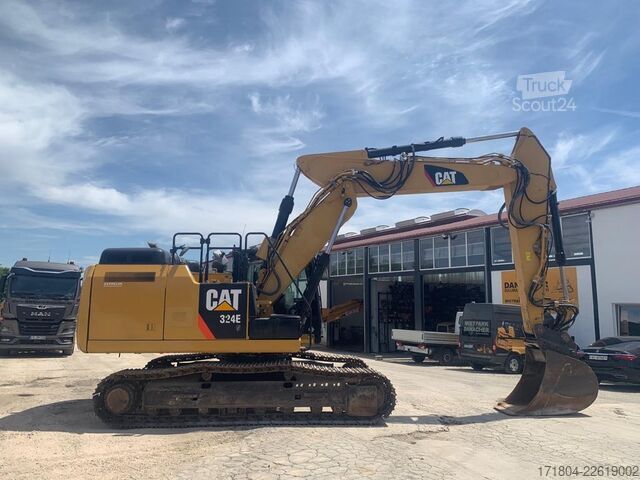 Verižni bager CATERPILLAR 324ELN