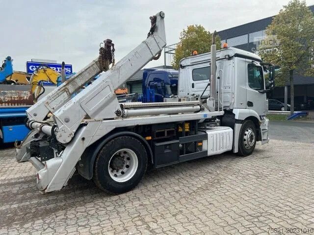 Portaalarmsysteem Mercedes-Benz Antos 1835 Afzetkipper