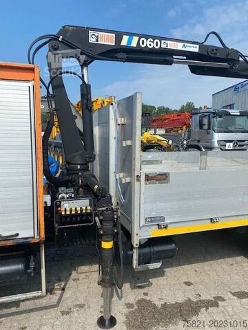 Kranwagen MAN 10.223 F - 105 10.223 F - 105
