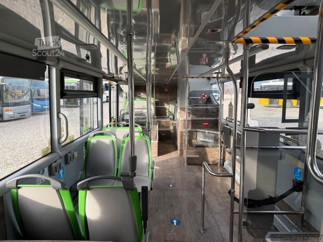 Çift katlı otobüs MAN Unvi Urbis DD Lions City