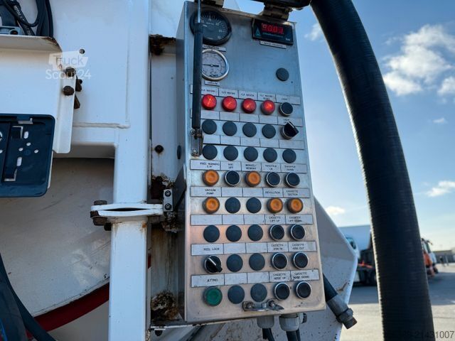 Vakumlu tank kamyonu SCANIA P360 6x4 Hvidtved Larsen Flexline 312 Euro 6