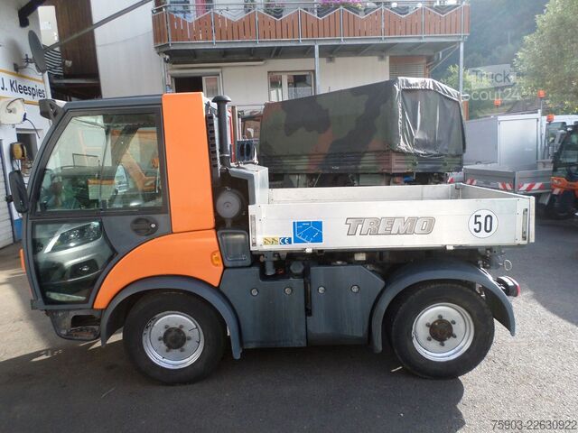 Otro MULTICAR Tremo  C   X 56  mit Leistungshydraulik  Klima