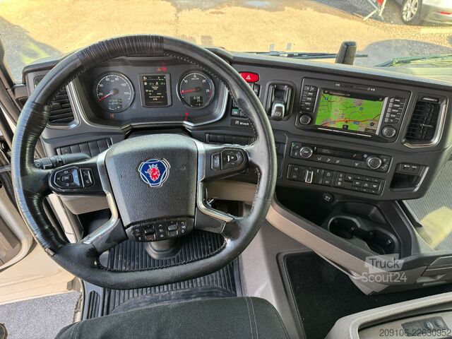 Nákladné vozidlo s výmennou nadstavbou SCANIA R 450 Retarder Voll Luft Lift Achse