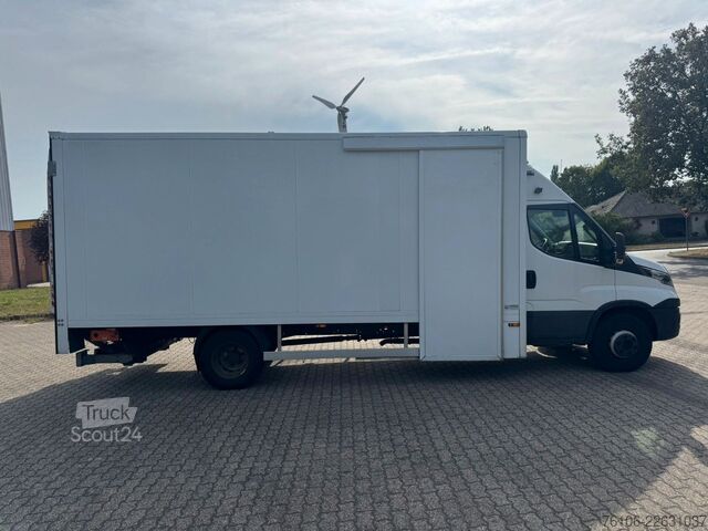 Fourgon tôlé IVECO Daily 70C18 Hi-Matic Koffer mit Ladebordwand
