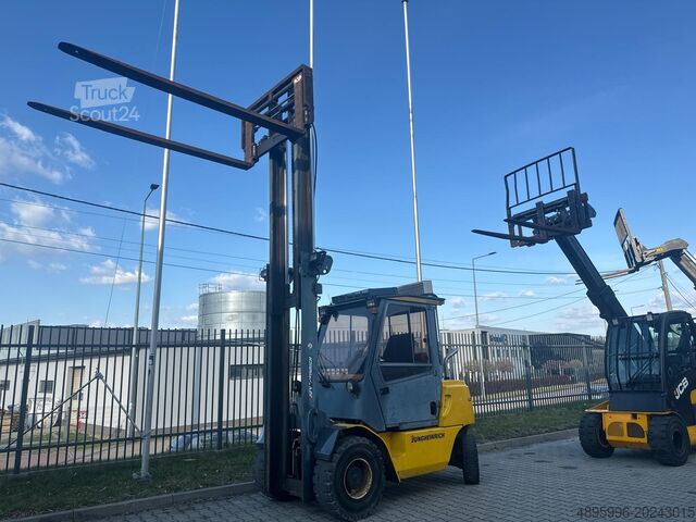 4 tekerlekli forklift Jungheinrich DFG45/Positioner+sideshift/Air condition