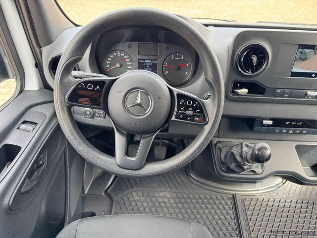 Dodávka s vysokou strechou MERCEDES-BENZ 211 CDI Sprinter III Kasten L2 Hoch WIE NEU