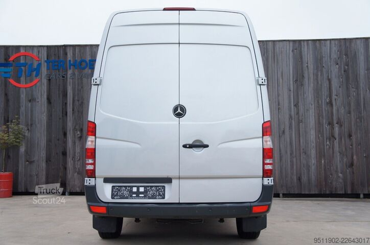 Bestelwagen met verhoogd dak MERCEDES-BENZ Sprinter 313 CDi L2H2 Automatik Klima Tempom. E5