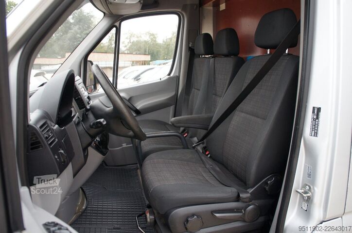 Bestelwagen met verhoogd dak MERCEDES-BENZ Sprinter 313 CDi L2H2 Automatik Klima Tempom. E5