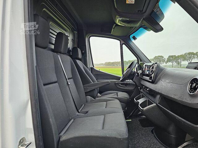 Break à toit surélevé MERCEDES-BENZ SPRINTER 317 L2H2 LED Mbux Autom!