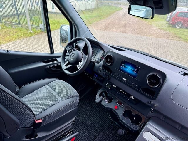 Microbuz Mercedes-Benz Sprinter 519 Tourist Line
