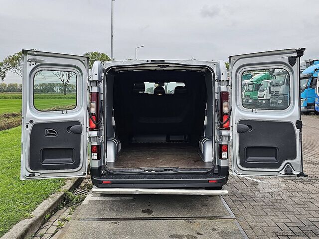 Yüksek tavanlı istasyon vagonu RENAULT TRAFIC 2.0 DCI L2 Dubbel Cabine NAP