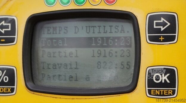 Бортовий із краном Renault C280 DTI 8 / FASSI crane 5.6T / range 8m