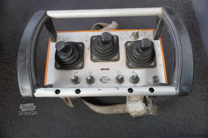 Бортовий із краном Renault C380 Comfort 6x4 / Atlas 172.3E crane