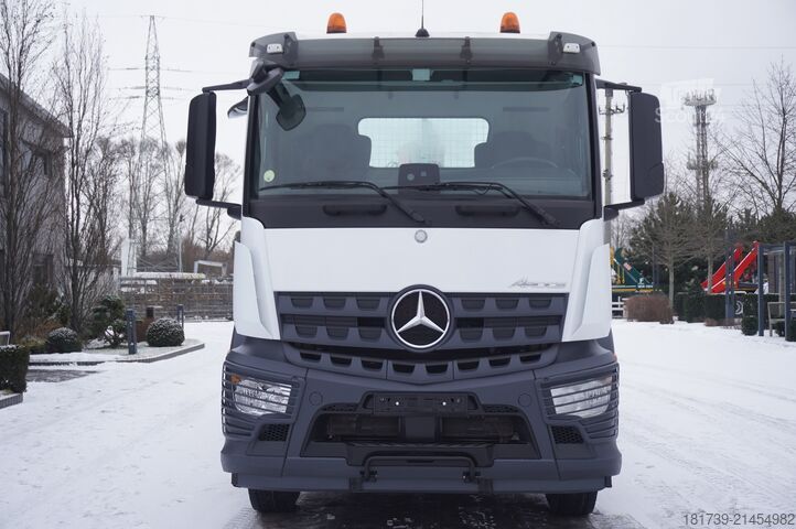 Бортовий із краном Mercedes-Benz Arocs 2536 6x2 E6 / Fassi F195A.0.23 / r