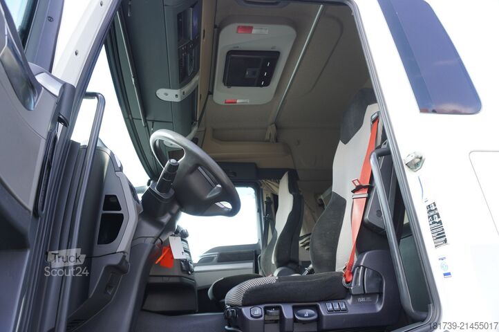 Шасі MAN TGS 35.420 8x2 / Chassis 6.4 m