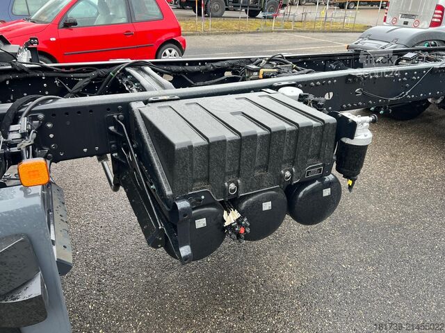 Шасі / без двигуна MAN NEW TGS 26.520 6x2-4 LL CH / No engine