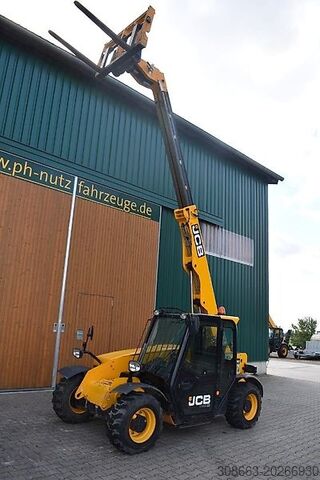 Teleskoplader JCB 525-60