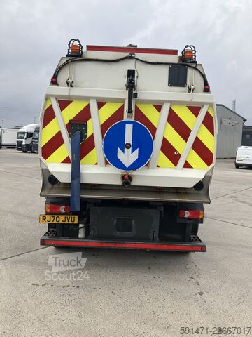Gatusopmaskin Bucher DAF VT - RJ70 JVU