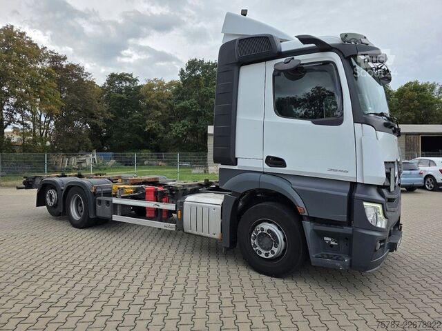 Camion porte-caisses amovibles MERCEDES-BENZ 2545 BDF Multiwechsler, 2 x AHK, Euro 6  D,M,N