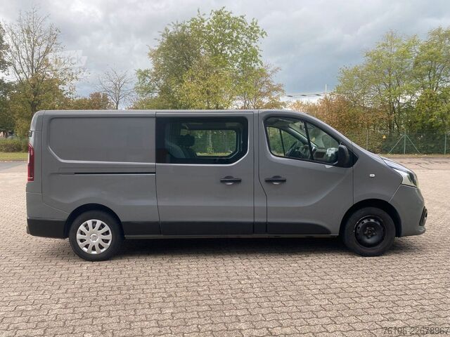 Furgão de painéis RENAULT Trafic Kastenwagen Doppelkabine  *Ahk*Pdc*Klima*