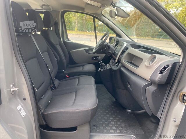 Furgão de painéis RENAULT Trafic Kastenwagen Doppelkabine  *Ahk*Pdc*Klima*