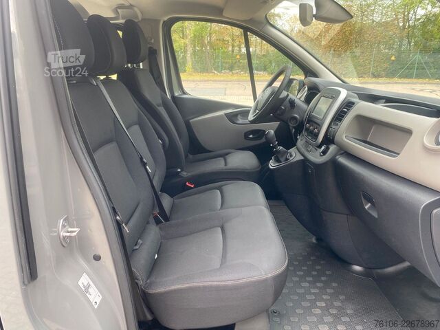 Furgão de painéis RENAULT Trafic Kastenwagen Doppelkabine  *Ahk*Pdc*Klima*