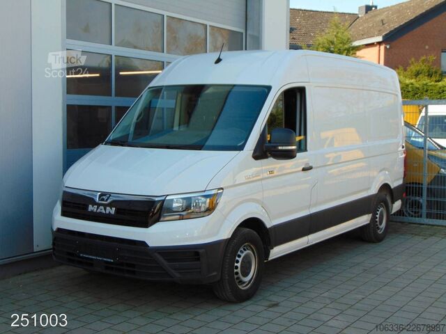 Furgoneta de caja alta MAN TGE 3.180 4x4 AHK-Klima-Navi-Kamera