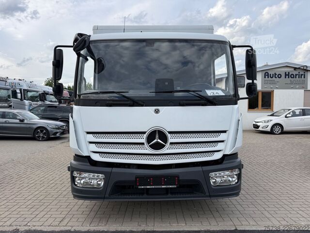 شاحنة صندوقية MERCEDES-BENZ Atego 821 L Koffer+LBW/Klima/Motorbremse/EURO6D