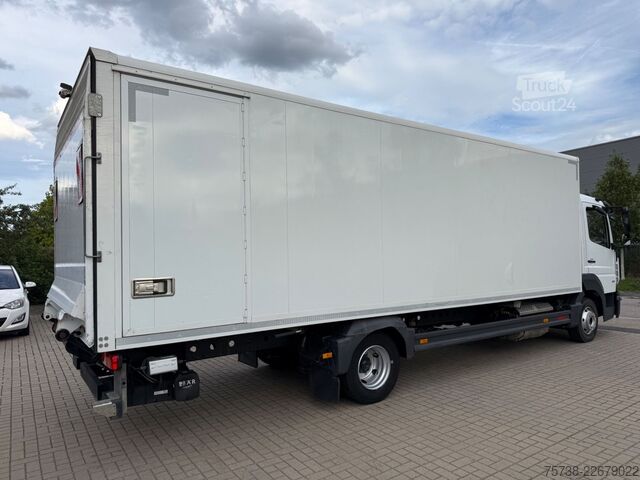 شاحنة صندوقية MERCEDES-BENZ Atego 821 L Koffer+LBW/Klima/Motorbremse/EURO6D