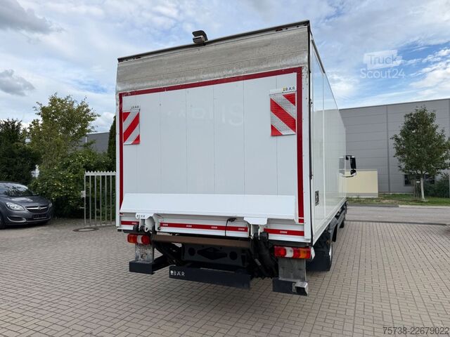 شاحنة صندوقية MERCEDES-BENZ Atego 821 L Koffer+LBW/Klima/Motorbremse/EURO6D