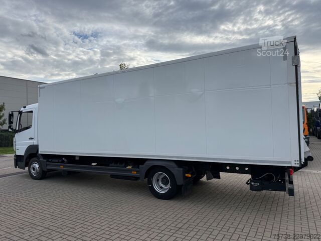 شاحنة صندوقية MERCEDES-BENZ Atego 821 L Koffer+LBW/Klima/Motorbremse/EURO6D