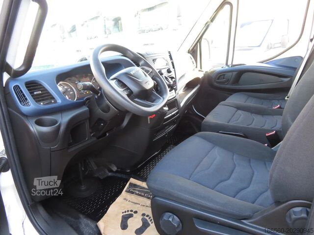 Skåpbil Iveco DAILY 35 S 14 A8