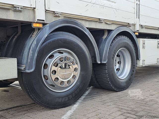 Læsseplatform IVECO AD260S40 STRALIS 6X2*4 FASSI F234 4X