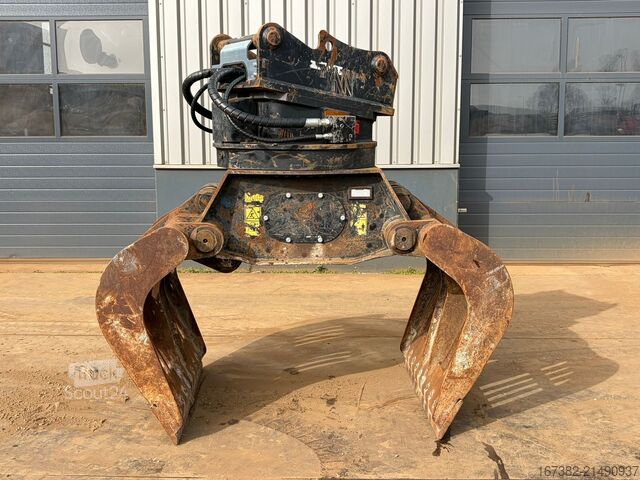 Graafmachine Caterpillar G320B-D OQ70/55