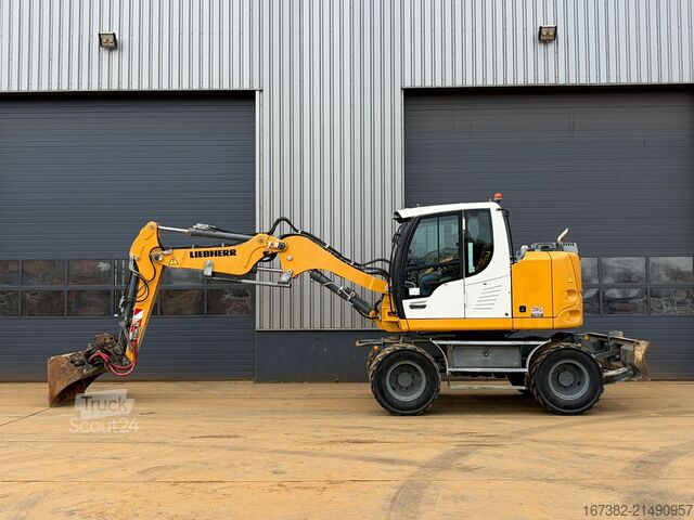 Mobiele graafmachine Liebherr 910