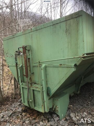 строительная машина  Slamspreder tank til dumper/Traktorhenger/Lastebil