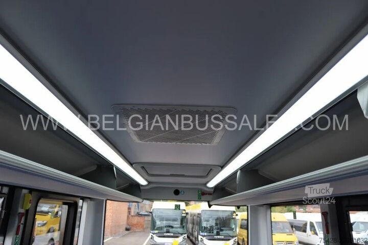 Minibus Iveco Indcar Mobi Scolaire / 8.6m / 33 pl / Automatic / Airc...